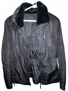 Andrew Marc Classic Black Women's Winter Jacket with Faux Fur Collar M *read
